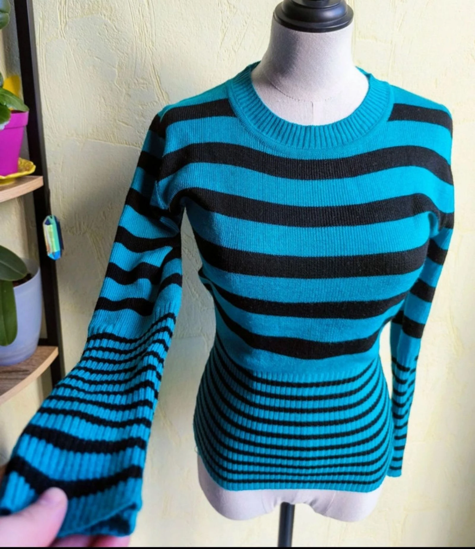 Turquoise and black striped sweater – photo 4